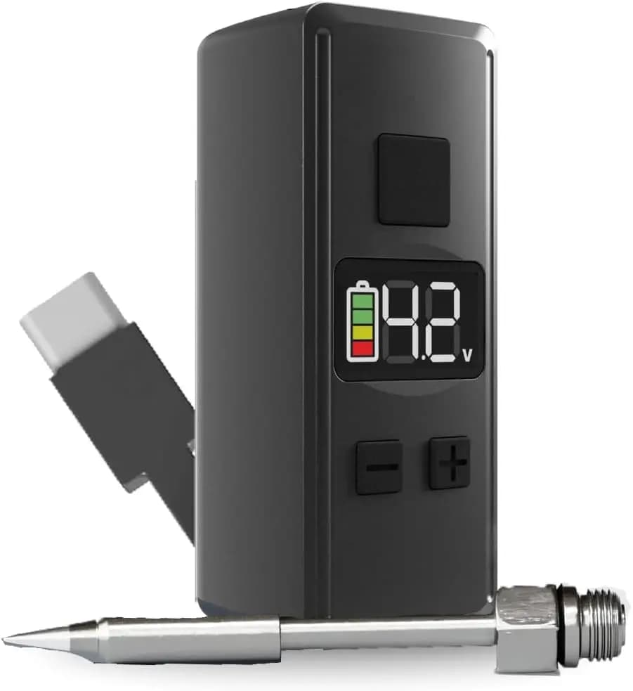 Mini Saldatore Ricaricabile a Penna, Cavo USB-C Integrato, Voltaggio Regolabile 1.5V-4.2V, Display LED, Punta Rimovibile per Fai-da-Te