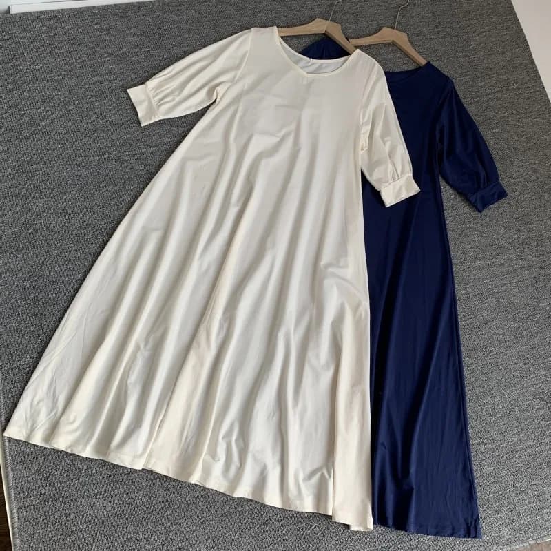 Nuovo Abito Estivo da Donna al Ginocchio, Vestito Lungo Morbido e Semplice a Tinta Unita, Gonna Liscia a Trapezio, Seta Liscia, Scollo a V, Manica a Tre Quarti
