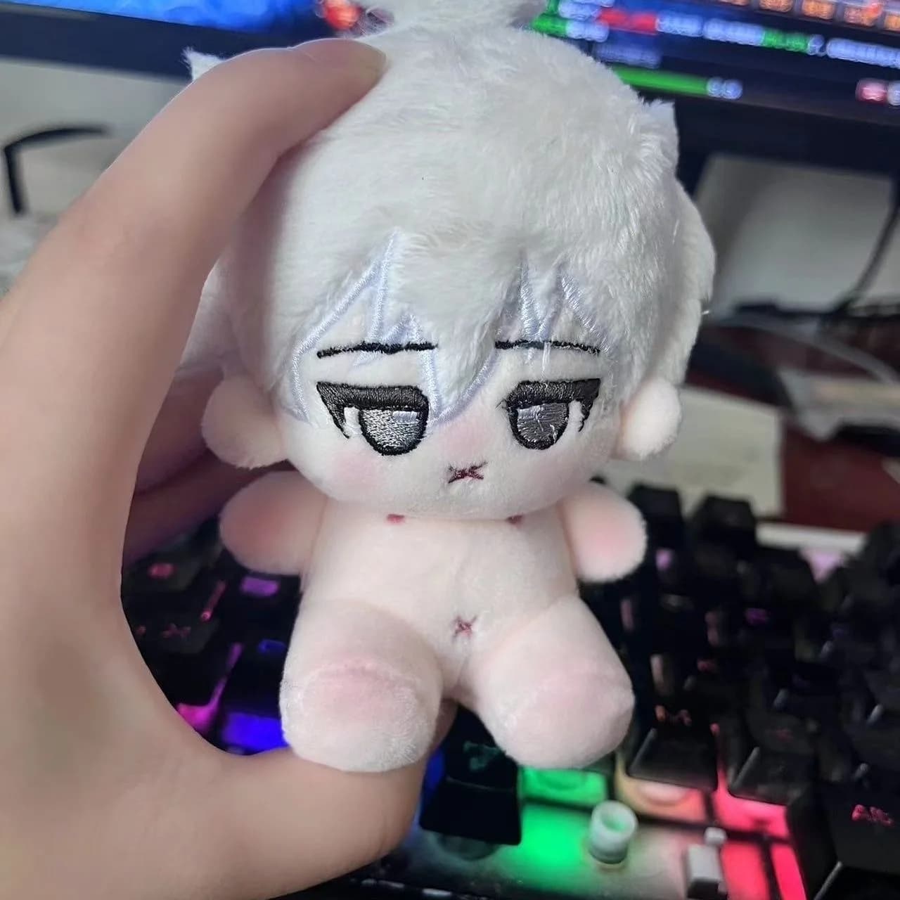 Prigione blu doujin Qianqie Leopard Horse Nagi Makoto Shirou 10 cm seduta cosplay bambola di cotone piccolo ciondolo bavaglio al naso