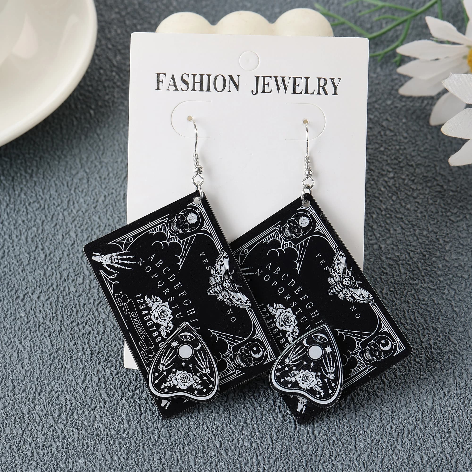 1 paio di orecchini pendenti creativi Hollawoon in acrilico con tavola Ouija per regalo di compleanno per donna