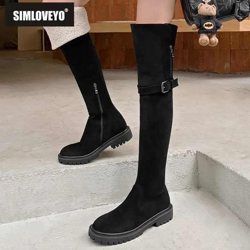 SIMLOVEYO Stivali da donna alla coscia Appartamenti Taglia 41 42 Peluche da neve Bota Moda quotidiana Scarpe femminili Flock Punta tonda Nero Casual Cool Flock