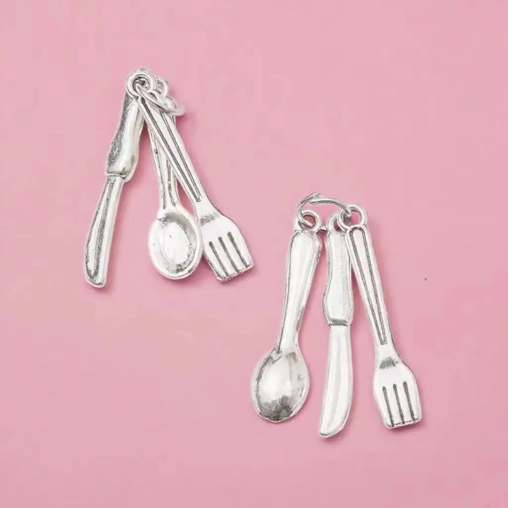 10/40 Pz/Lot Kitchen Pendants And Pendants Fork Spoon and Knife on Ring of Sauce Pendants And Pendants For You Collane Handmade Necklaces Creation of Fashion Jewelry