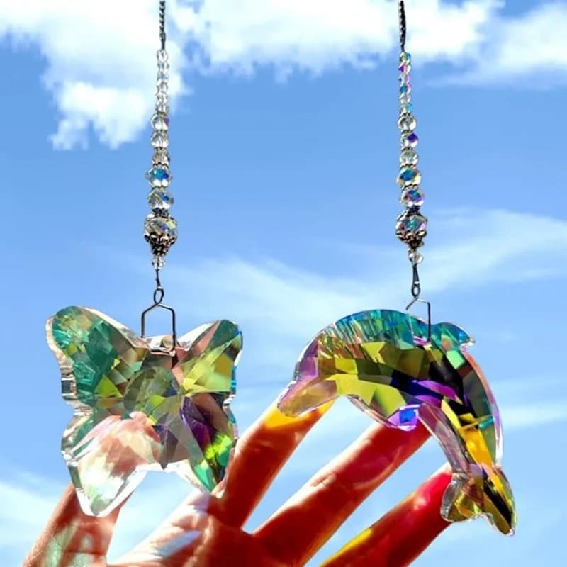 Crystal Hanging Butterfly Dolphin Prism Suncatcher Butterfly Sun Catcher for Window Garden Indoor Outdoor Home Christmas Decor