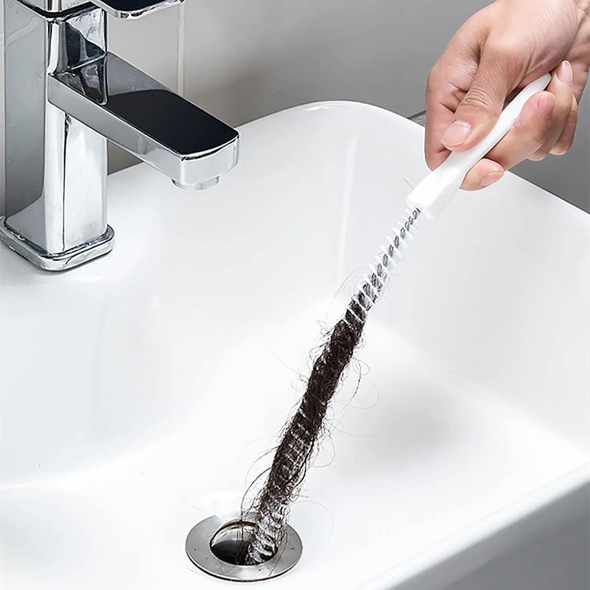 Brush for cleaning the drain of the sink, 1 piece, flexible brush for removing clogging, for bathroom and kitchen
