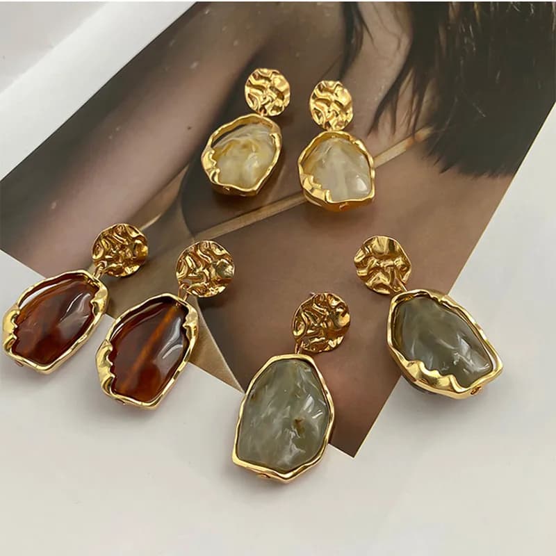 New Fashion Earrings with Square Zirconia, Vintage Color Gold Earrings, Small Women's Earrings, Jewelry Accessories