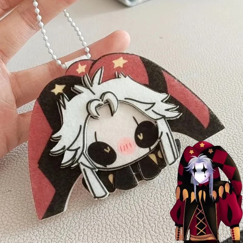 Portachiavi Cosplay Anime The Freak Circus Pierrot, Ciondolo per Zaino in Feltro Fatto a Mano, Versione Q Cartoon, Accessori