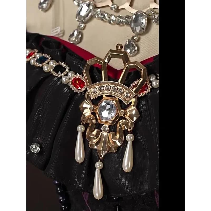 Identity V Mary Bloody Queen False Hope Costume Cosplay Parrucca Corona Guanto Orecchino Capelli bianchi Copricapo Collana Spilla Accessori
