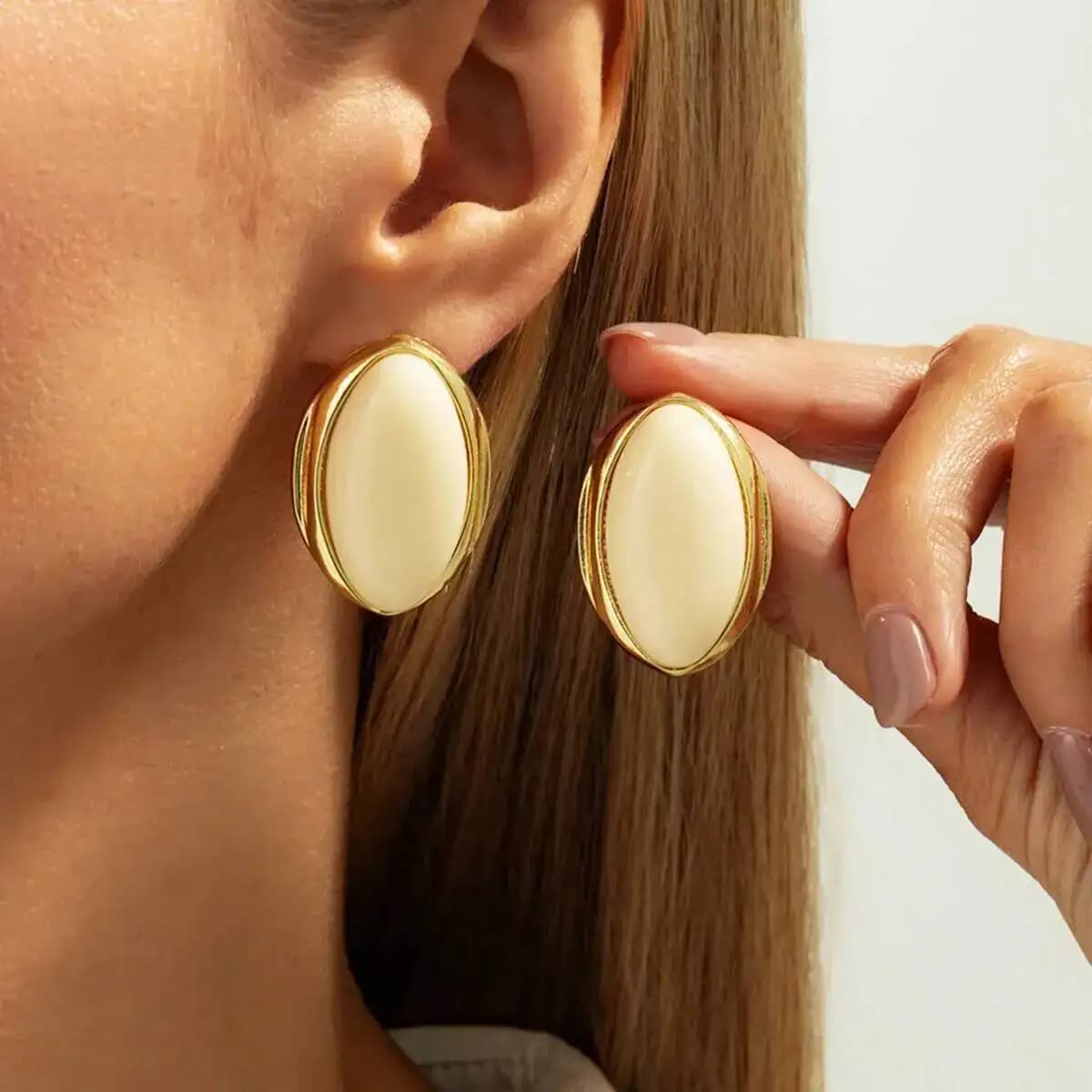 IngeSight.Z Orecchini a bottone con goccia d'acqua grande in resina acrilica ovale rossa vintage da donna Nuovo orecchino geometrico Gioielli per banchetti nuziali