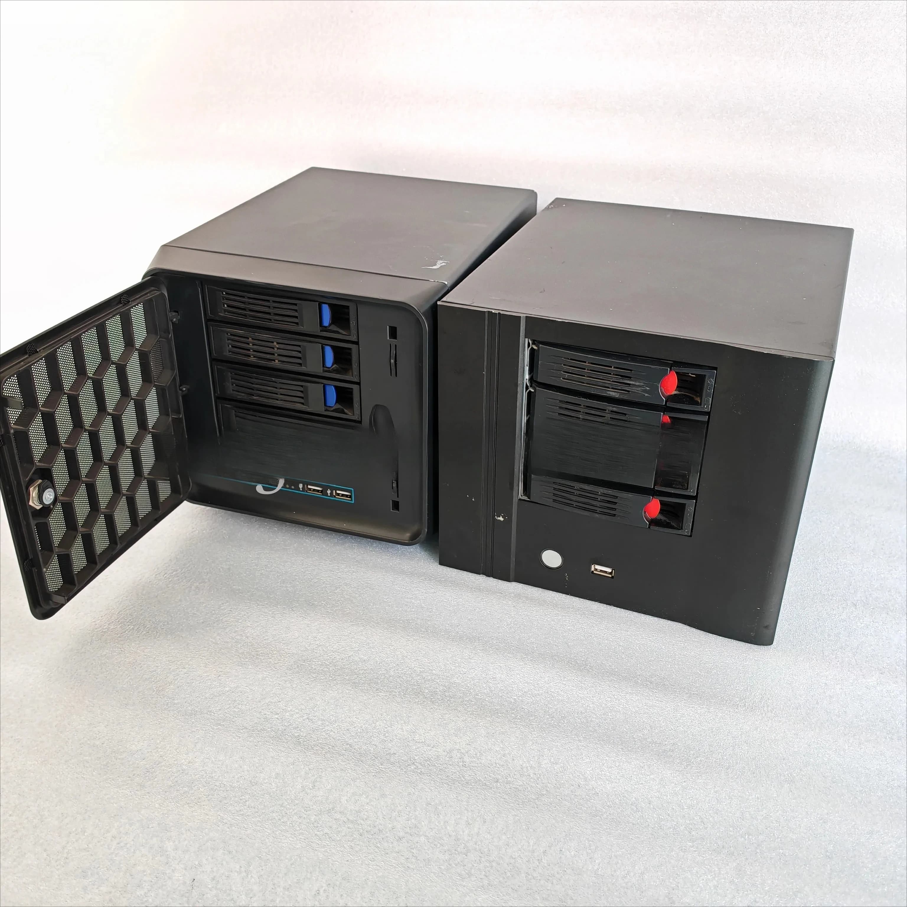 Server NAS Privato a 4 Bay per HDD, Mini Host di Rete per Condivisione Dati Cloud per Casa e Azienda