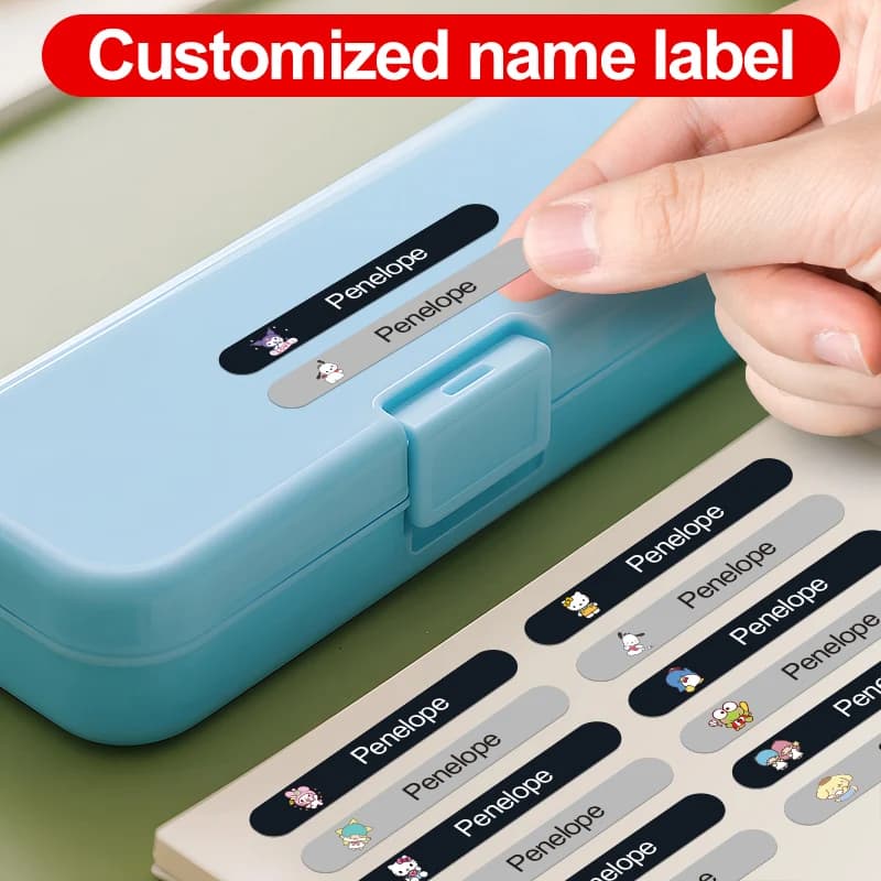 Adesivi con nome Sanrio personalizzati, etichette colorate per cartoni animati dal design quotidiano, ufficio impermeabile, bottiglia d'acqua, adesivi di chiusura