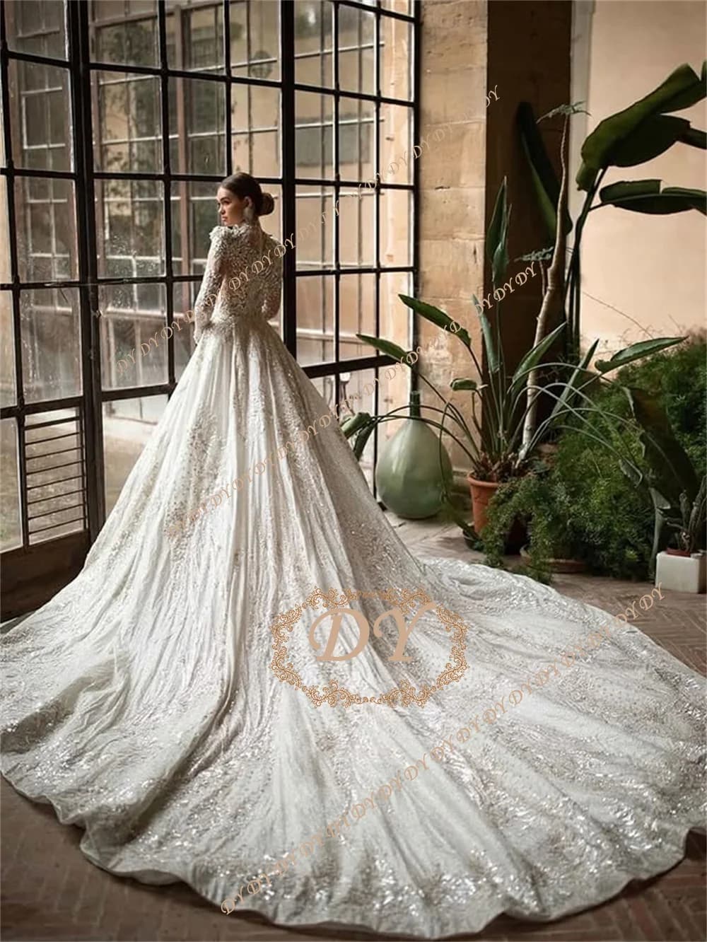 Abito da Sposa di Lusso Personalizzato DY, Vestito a Collo Alto con Maniche Lunghe, Vestido De Novia con Applicazioni in Pizzo e Paillettes