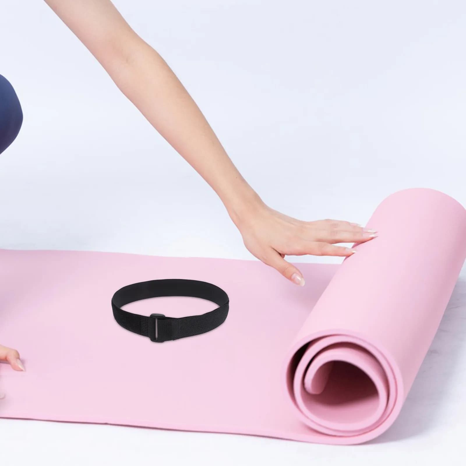 Cinghia per tappetino da yoga, 12 pezzi, morbida, leggera, design regolabile, comoda cinghia per il trasporto del tappetino, impedisce di arrotolare il tappetino.