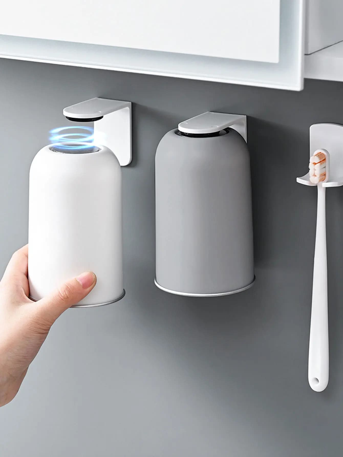 Tazza magnetica per collutorio in acciaio inossidabile 304, portaspazzolino non perforato, contenitore per articoli da toeletta, mantiene l'ordine nel bagno