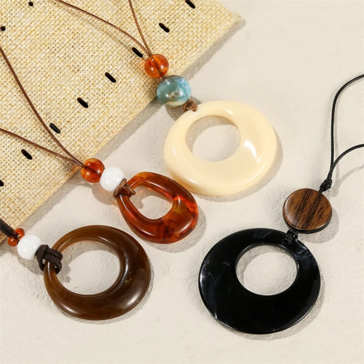 Minimalist Irregular Resin Circle Pendant Long Necklace Geometric Hollow Round Sweater Chain Choker For Women Men Jewelry Gifts