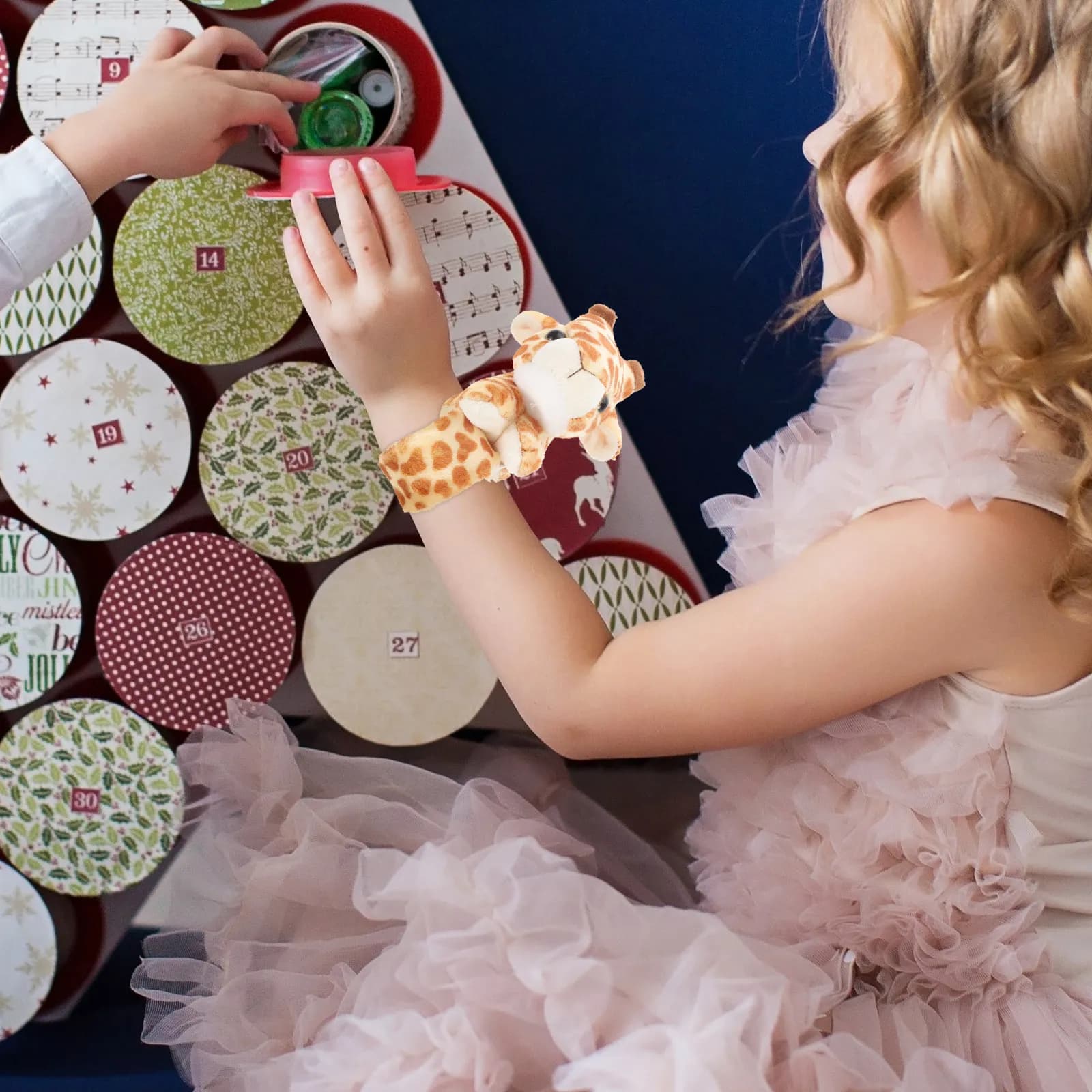 Braccialetti a scatto in stile giraffa, con animali di peluche, in cotone PP, bomboniere per feste per bambini, braccialetti a scatto a tema giungla, all'ingrosso per bambini