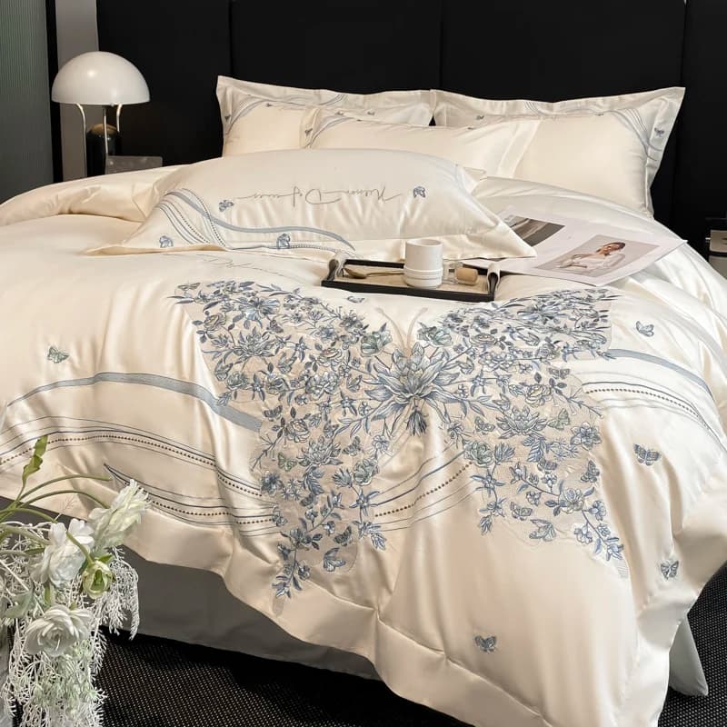 Set di Biancheria da Letto di Lusso 100% Cotone con Ricami di Farfalle e Fiori, Copripiumino, Lenzuolo Piatto/Con Angoli, Federe, 4 Pezzi