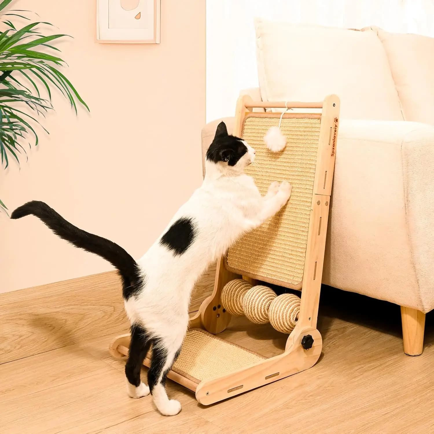 Tiragraffi per Gatti, 180 ° Angoli Scratcher per Gatti, Tiragraffi per Gatti da 23,6'' con Palline Giocattolo, Tiragraffi per Gatti per