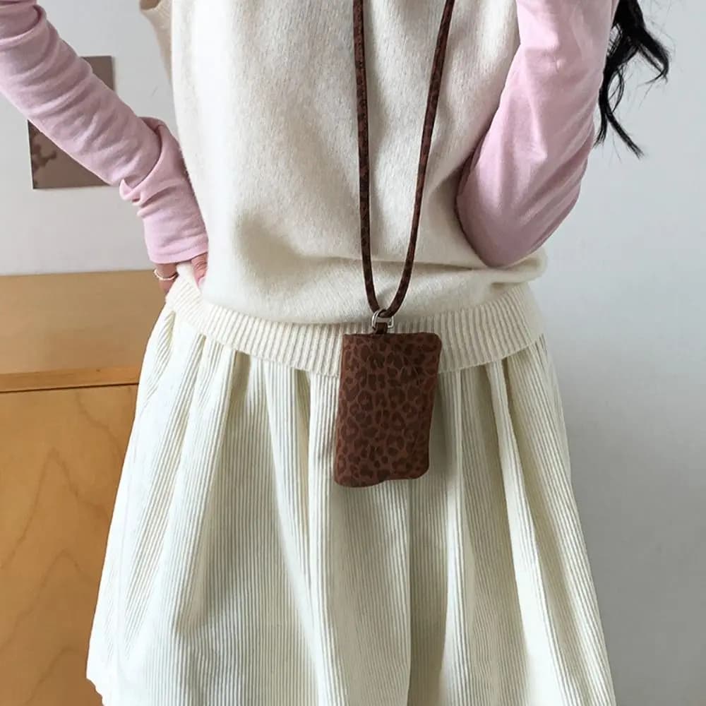 Portamonete in Pelle PU Scamosciata con Stampa Leopardata, Portafoglio con Cordino, Stile Coreano, da Appendere al Collo, per Rossetto, Auricolari e Trucchi