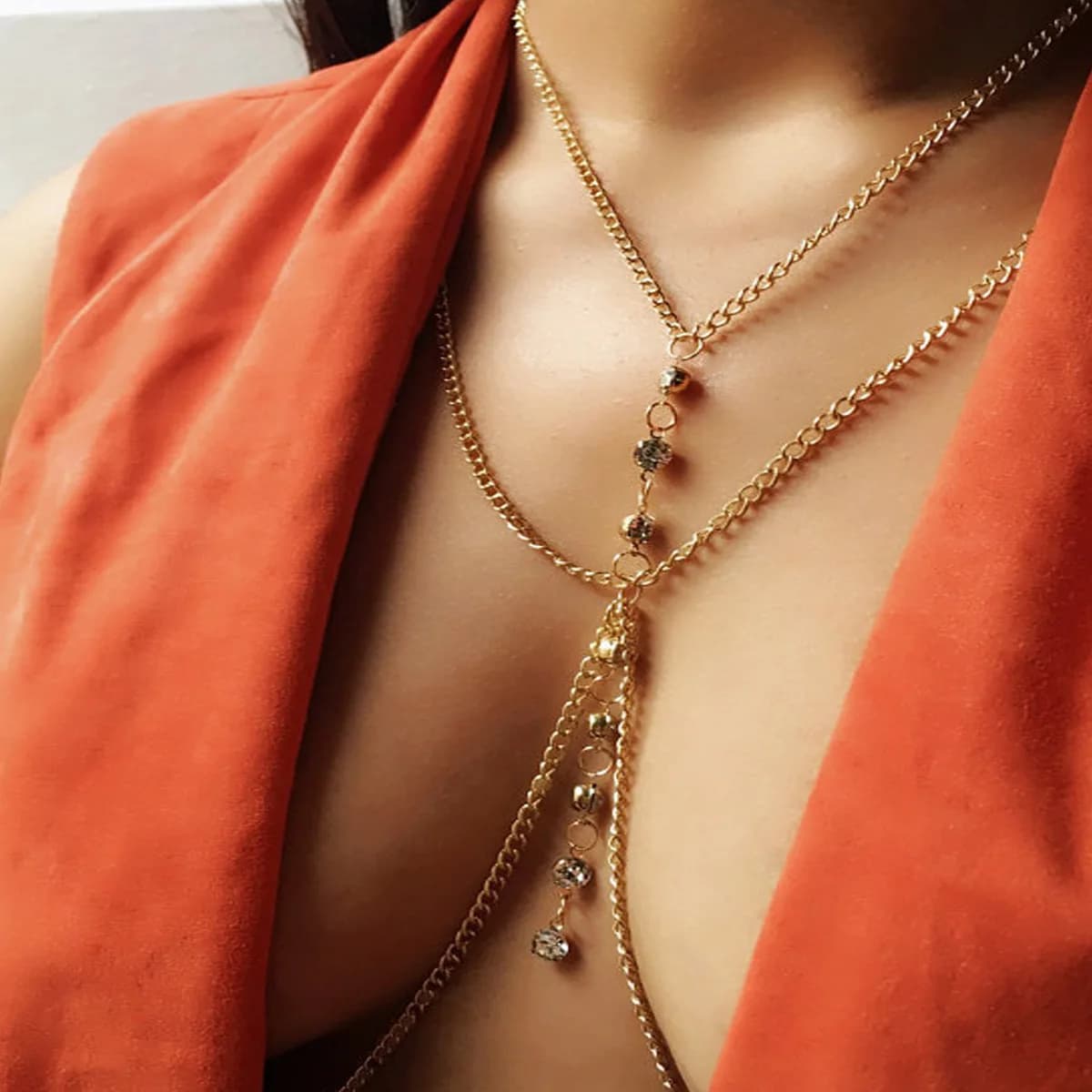 Round Crystal Chest Chain Low Waist Rave Women Underwear Summer Festival Rhinestone Body Chain Harness Party Jewelry