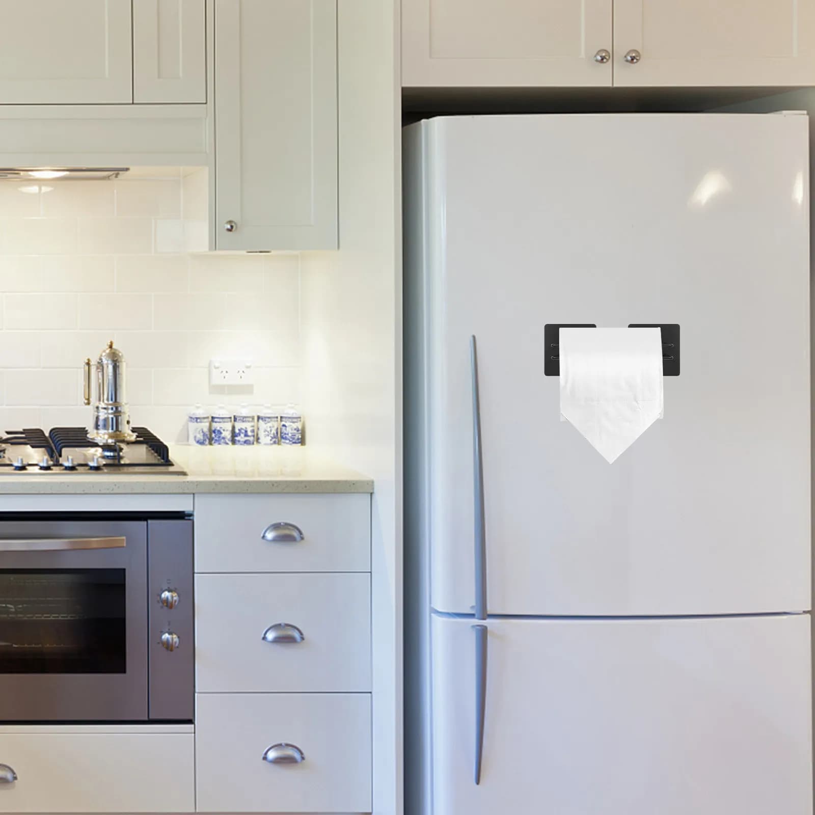 Portarotolo magnetico in acciaio inossidabile, gancio da parete multifunzione, portaoggetti per rotoli di carta, per cucina e bagno, facile da usare.