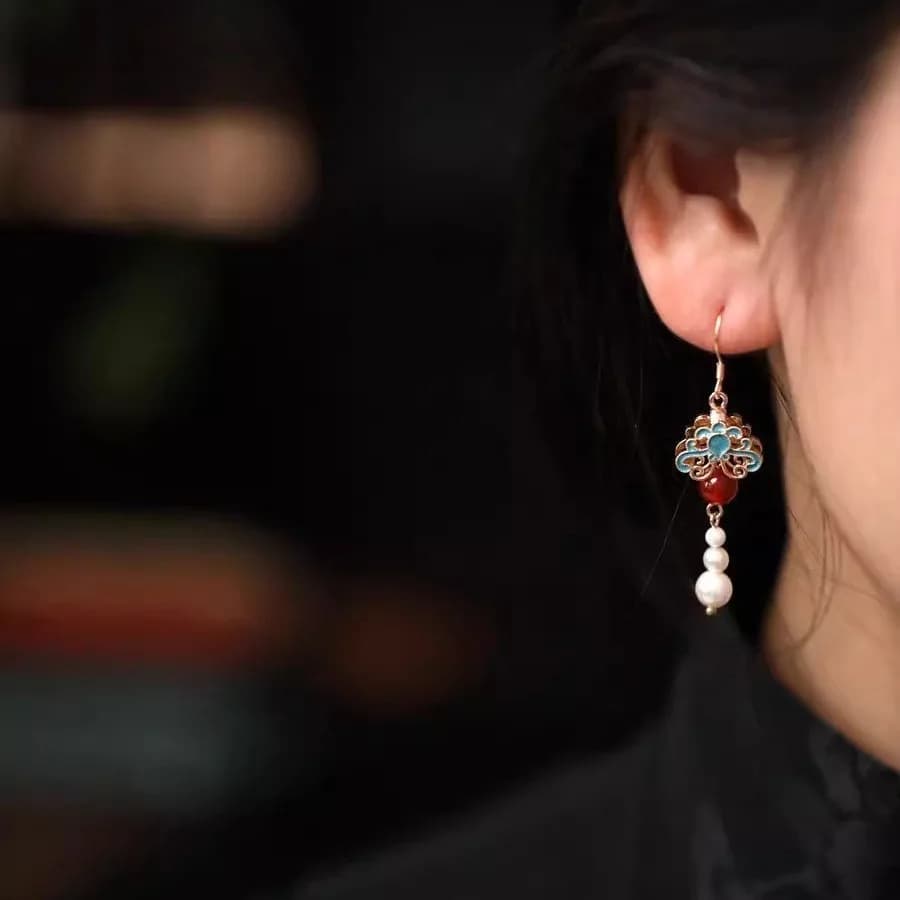 Unique Pearl Long Earrings, 2026 New Vintage Cloisonne Butterfly Dangle Earrings, Chinese Style Jewelry for Cheongsam & Hanfu, Women's Earrings