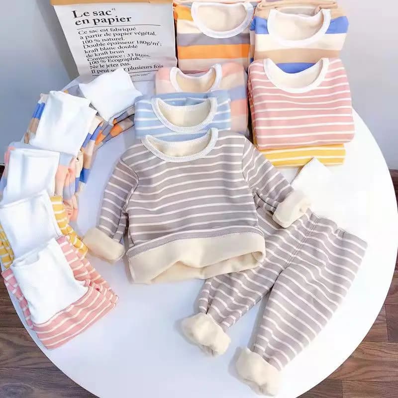 Nuovo set di abbigliamento per bambini caldo peluche a righe per ragazzi e ragazze pigiami pantaloni abbigliamento pigiami autunnali e invernali 0-5 anni