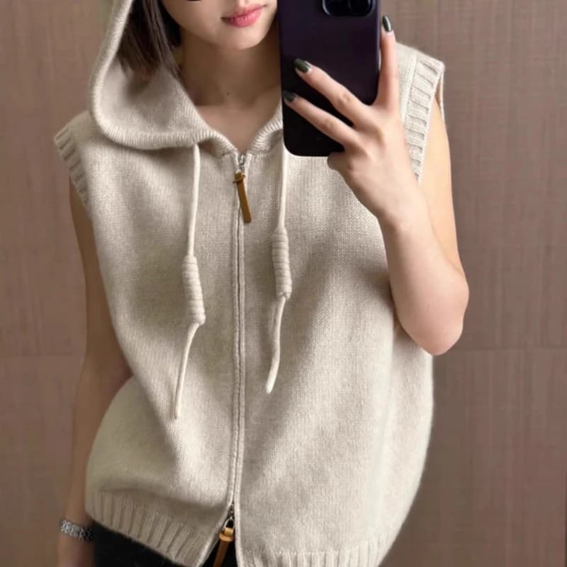 FRSEUCAG nuovo 2025 gilet da donna in lana 100% con cappuccio tinta unita maglione senza maniche lavorato a maglia giacca corta cardigan da donna gilet di lana