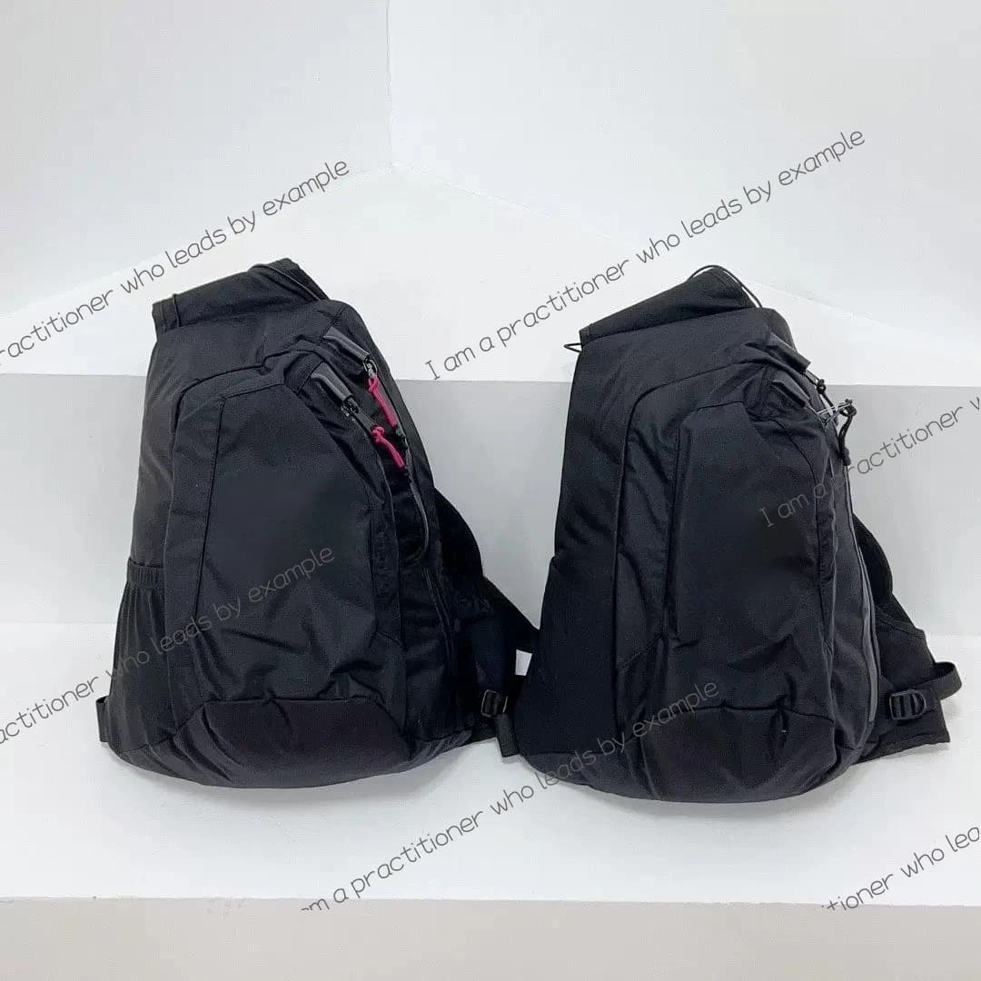 Bird Home Outdoor Cerniera impermeabile Camera singola Borsa con arco e freccia Borsa sportiva a tracolla Borsa da alpinismo unisex 2025 Nuovo stile