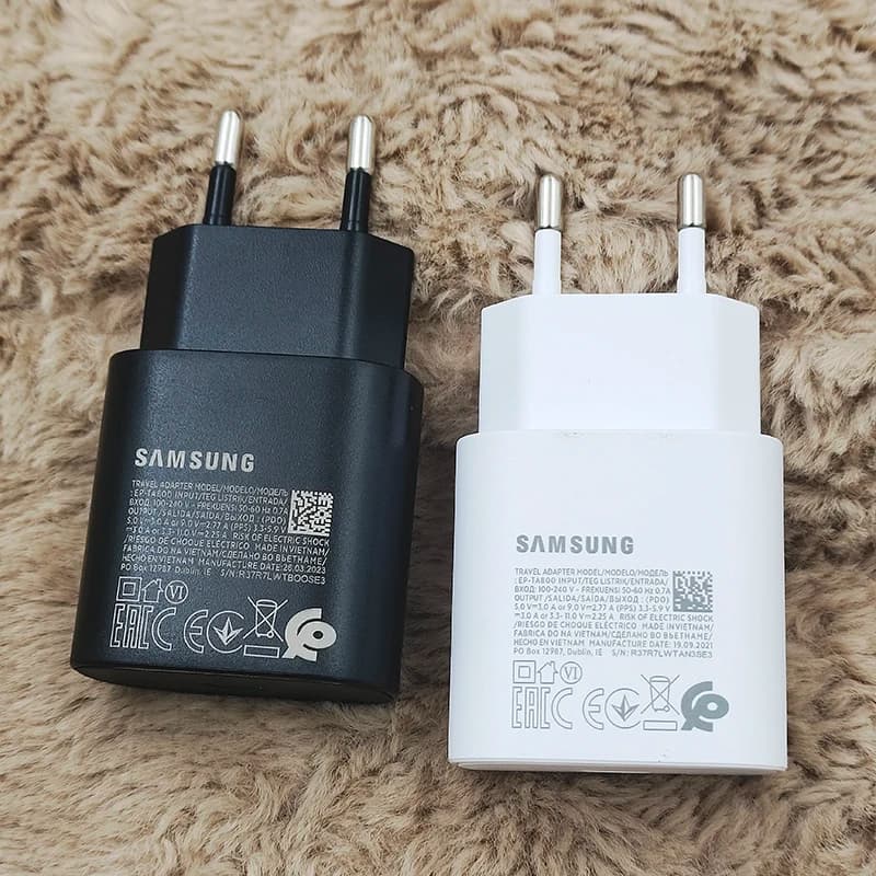 Caricatore Samsung 25W EU PD Adattatore da muro USB-C per ricarica super veloce per Galaxy S24 S23 S22 S21 Ultra Note20 A55 A54 Cavo PD da 1/1,8 m