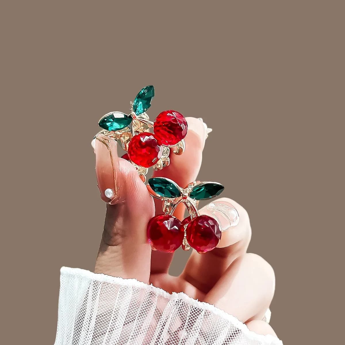 Exquisite Imitation Crystal Cherry Small Hair Claw Cute Women's Bangs Hair Slides Princess Head Clip Korean Hair Accessories