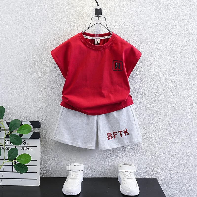 Set di vestiti estivi per bambini T-shirt a maniche corte per ragazzi e ragazze Abbigliamento per bambini in cotone traspirante stile coreano