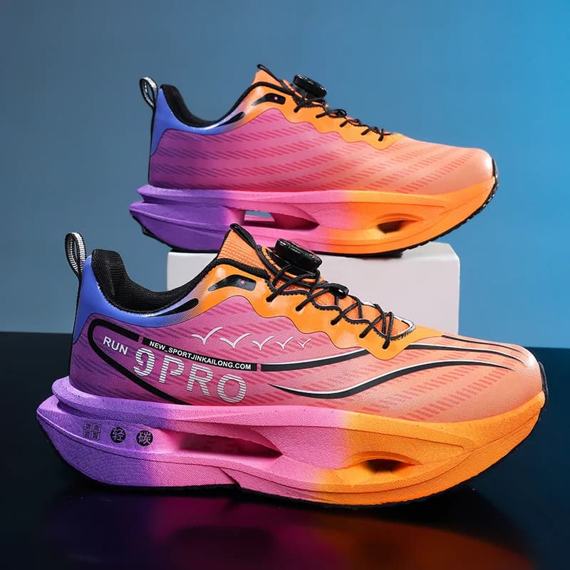 Scarpe da corsa unisex 2025 Nuove sneakers da allenamento sportive con suola spessa e ammortizzazione leggera Scarpe da tennis da indossare ogni giorno per uomo donna