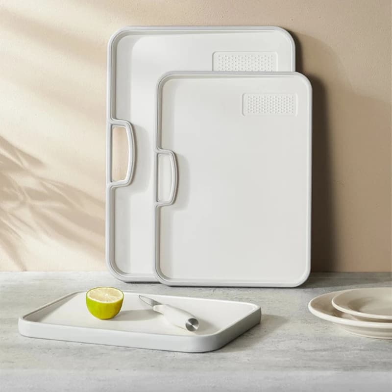 Home-use Anti-mold and Anti-bacterial Double-sided Cutting Board with Spill-proof Edge Grinding Area for Vertical Storage