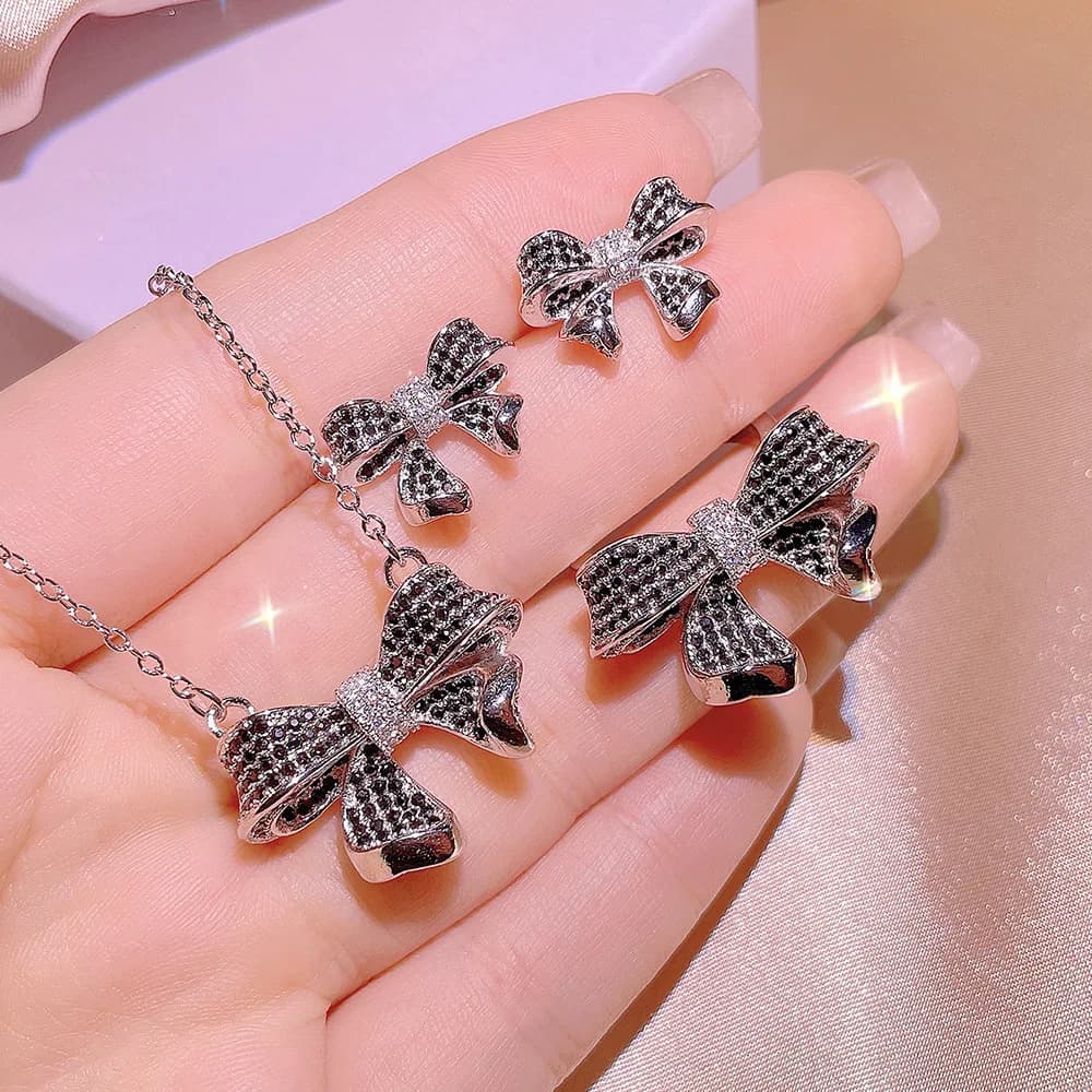 Sweet Creative Sea Bow Necklace Female 925 Stamp Black Gold Two Tone Stud Earrings Ring Jewelry Set Wholesale