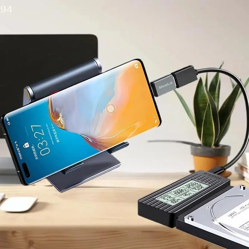 High-Performance USB 3.2 3.0 to SATA Adapter for External SSD HDD with Digital Display