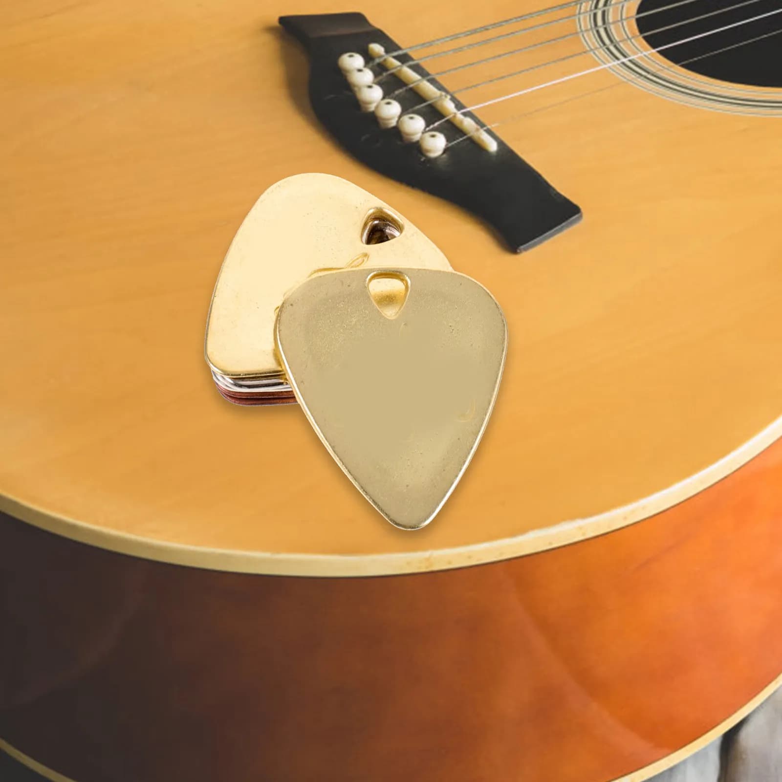 Set di 6 Plettri Professionali in Lega di Zinco, Resistenti e Ultra-Sottili, per Chitaristi di Chitarra Acustica, Elettrica e Basso
