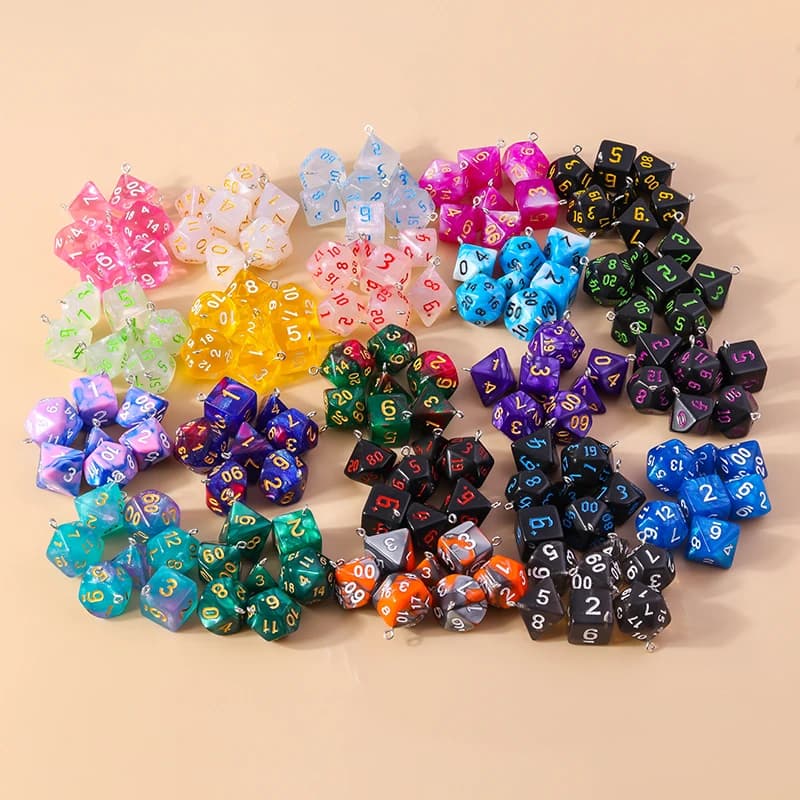 Leslie Set di 7 Dadi Acrilici Colorati con Numeri Diversi, Accessori per Giochi, Dadi Multifaccettati per Creazione di Gioielli Fai-da-Te