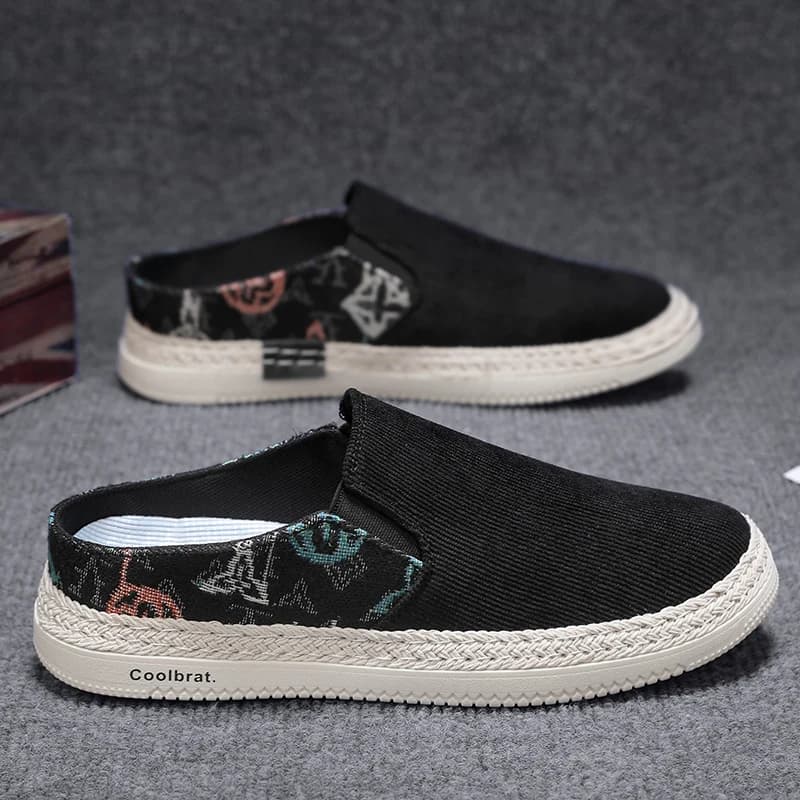 Mezze scarpe per il tempo libero per uomo muli sandali da esterno scarpe da tavola piatta 2024 mocassini pantofola uomo diapositive Semi-Drag scarpe Casual da uomo