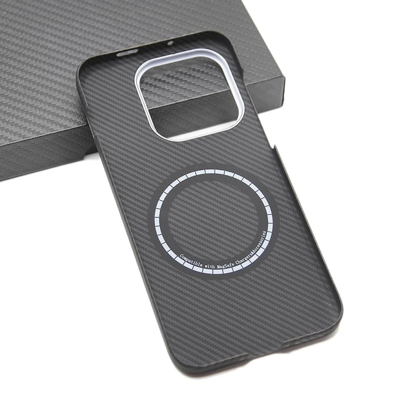 ZXKE Custodia in vera fibra per Oneplus 15 1 + 15 Cover in lamiera di ferro incorporata Supporto magnetico per auto Guscio in fibra aramidica Magsafe