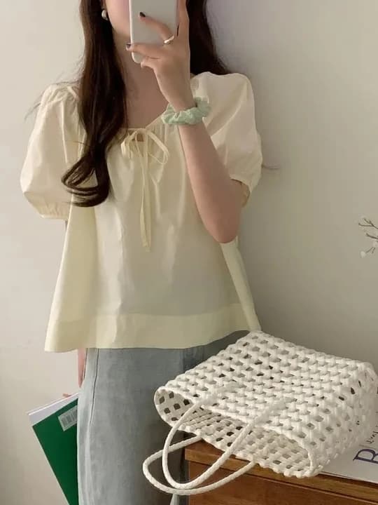 Summer Casual Sweet Korean Style Women's Shirt with Belt Bubble Sleeve Versatile Holiday Loose Fit Polyester Short Sleeve