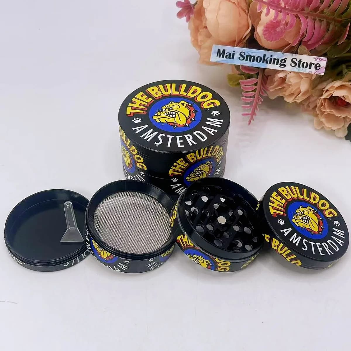 Smerigliatrice per erbe per cani in metallo da 50/63mm Mulino manuale a 4 strati per spezie Malta per pepe Erba grezza Smerigliatrice per tabacco Accessori per sigarette da fumo