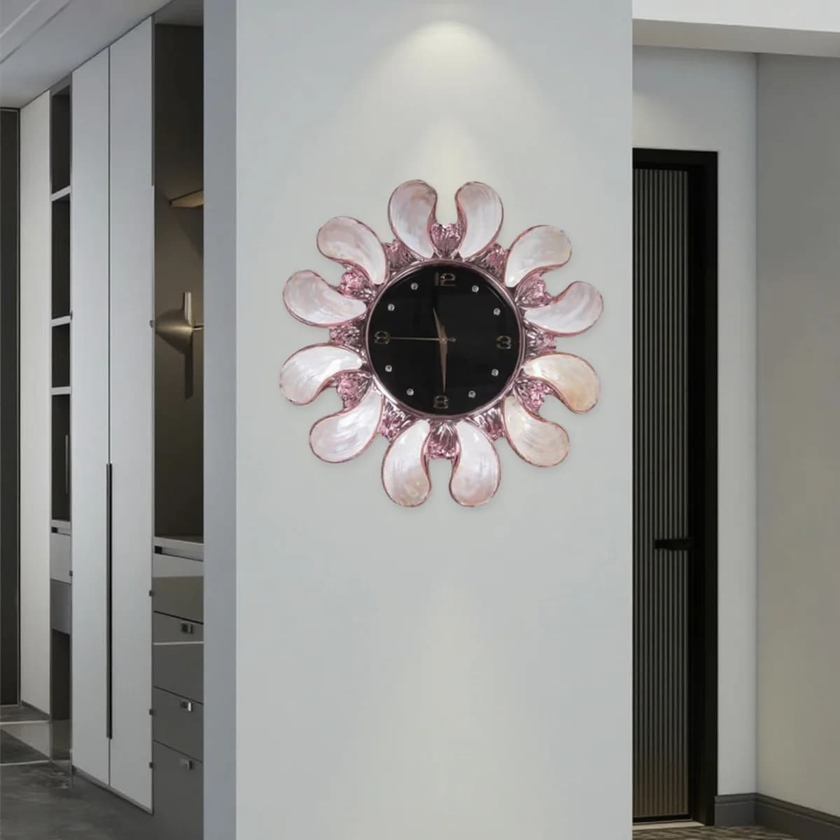 Wall Clock Living Room Home Fashion Creative Decoration Shell Light High-end Luxury watch