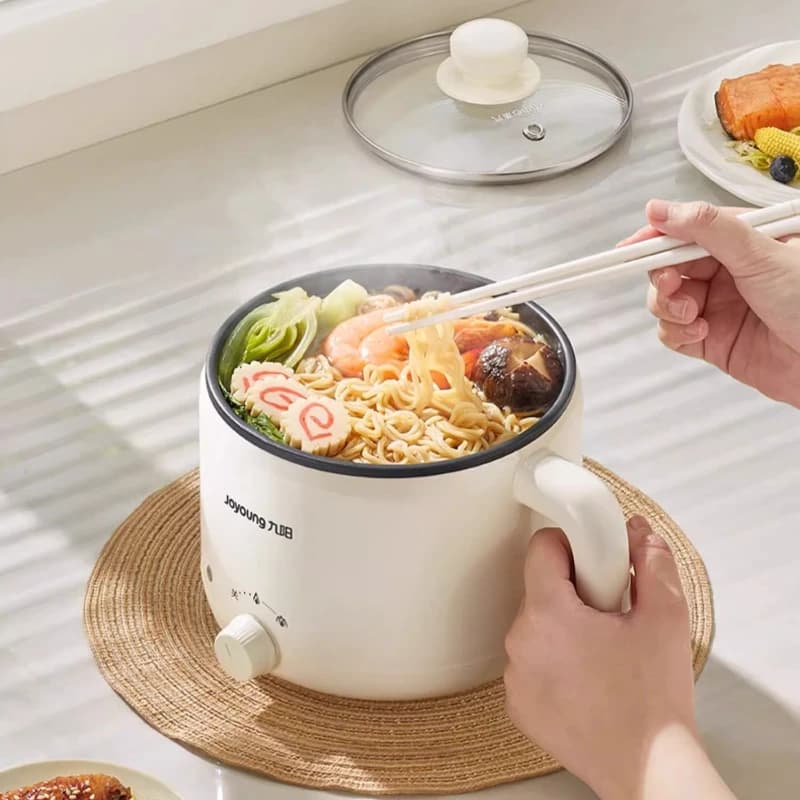 5 in 1 non-stick stove with steam and pan for soup Combo Fast heating system from 1500 W Dishwasher washable for family cuisine