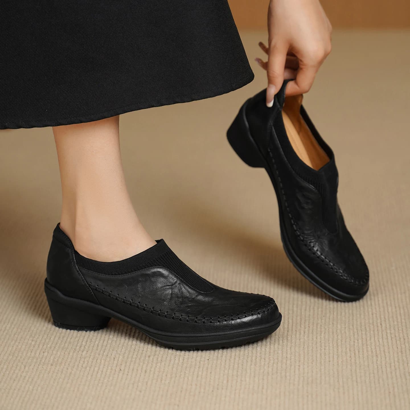 2026 Genuine Cow Leather Women Moccasins Moc Toe Hand Stitched Elastic Knit Slip on Loafers Mid Chunky Heel Casual Summer Shoes