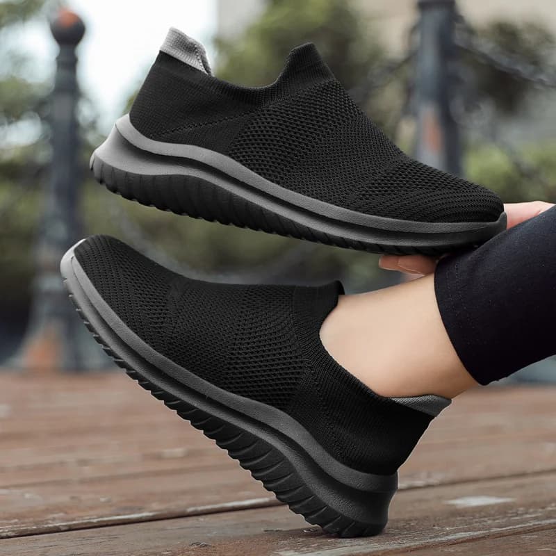 Nuove Scarpe Casual Comode da Uomo 2026, Sneakers Classiche Durevoli Nere, Scarpe Basse in Tela