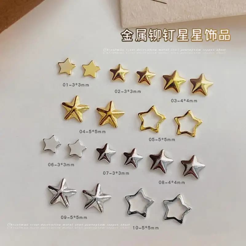 Ciondoli per rivetti per nail art con stella cava Lega 3d Stella a cinque punte Oro Argento Decorazione per unghie con diamanti Accessori per manicure di lusso