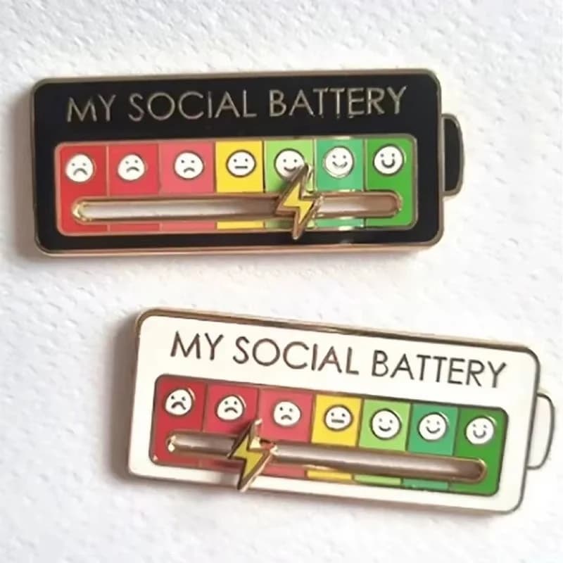Spille di espressione dell'umore per donne e uomini Le mie spille sociali a batteria sui vestiti Divertenti regali con distintivi in lega