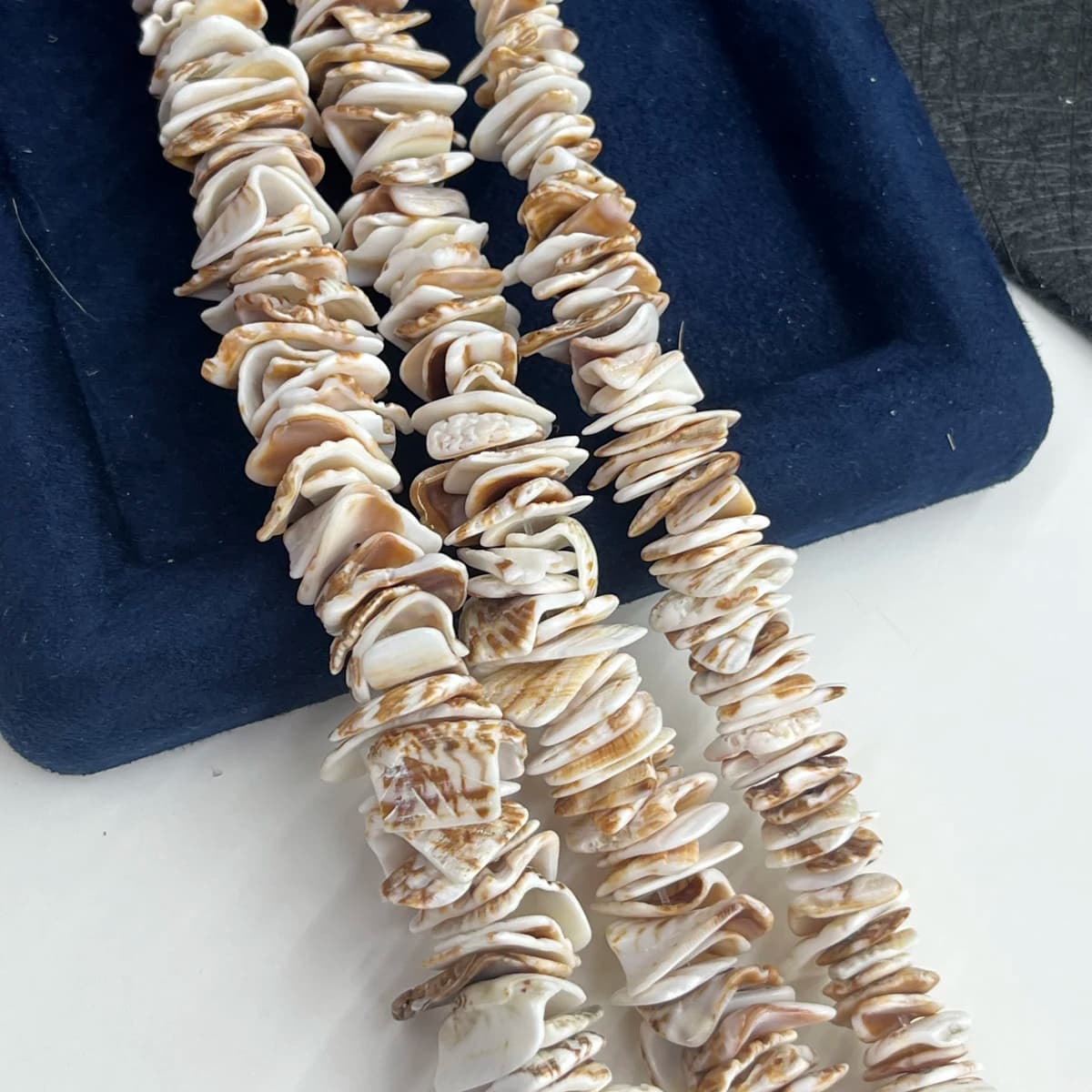 8-9mm Pezzi di conchiglia colorati casualmente D'acqua dolce naturale Squisiti creazione di gioielli Collana fai da te Bracciale Orecchini Accessorio Matrimonio