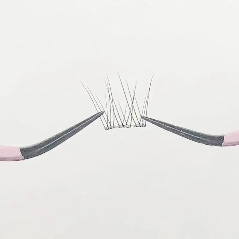 Ciglia Finte Autoadesive Delicate 11-13MM, Estensioni Ciglia Fai-da-Te, Trucco Occhi Senza Colla, Ciglia Finte Naturali Nere per Feste