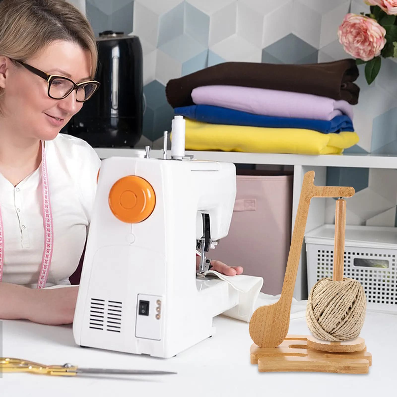 Magnetic Rotating Yarn Holder Wooden Spool Rack for Knitting and Crocheting Handmade Sturdy Long-Lasting Compact Desktop Yarn
